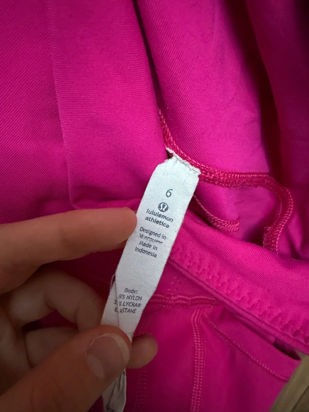 Hot Pink High-Waist Lululemon leggings - Picture 4 of 4